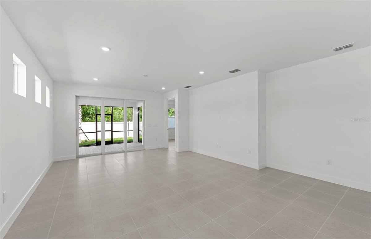 6859 CALI COURT — photo 15 of 22