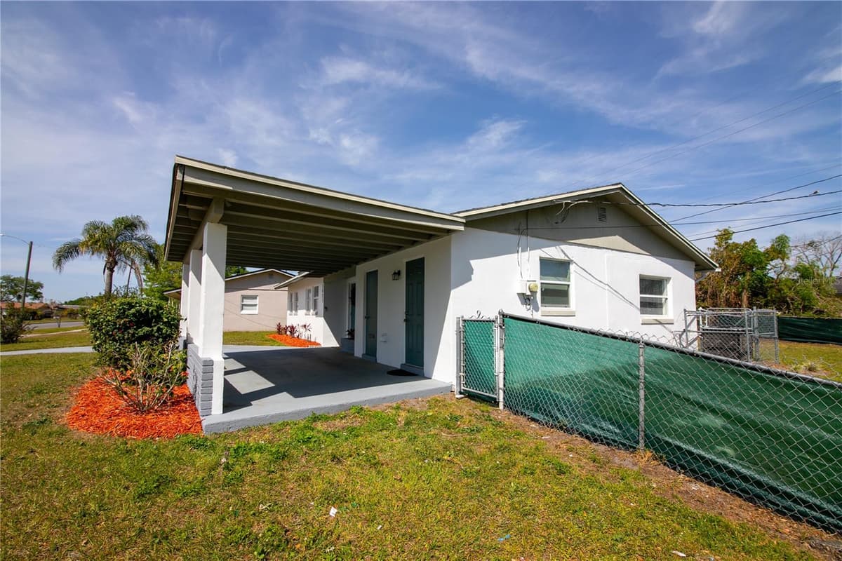 1831 AARON AVENUE — photo 13 of 14