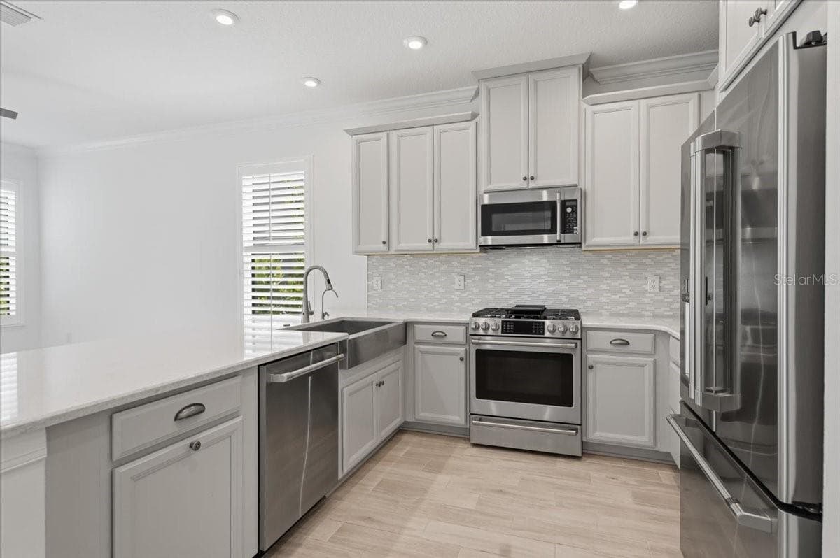 8370 VELDA TRAIL — photo 12 of 64