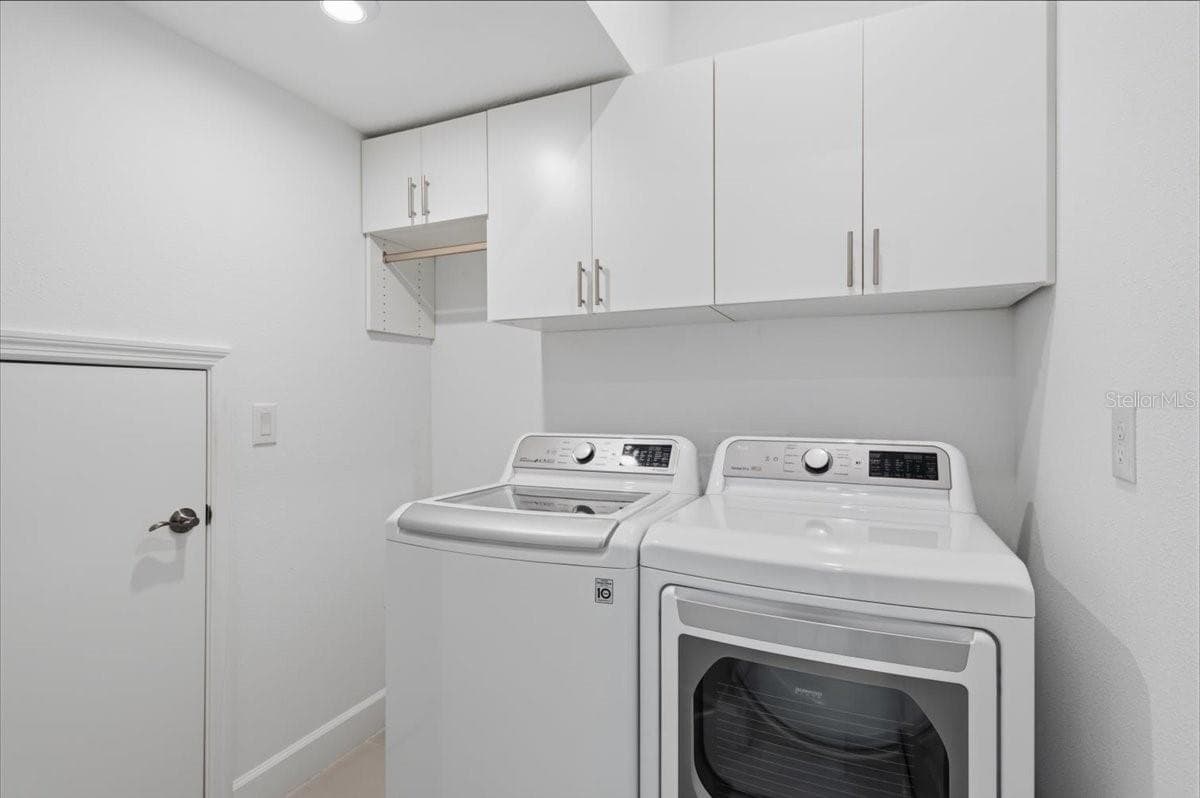 8370 VELDA TRAIL — photo 17 of 64