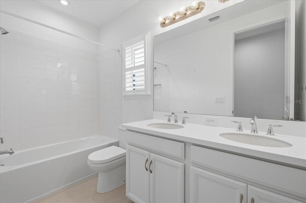 8370 VELDA TRAIL — photo 36 of 64