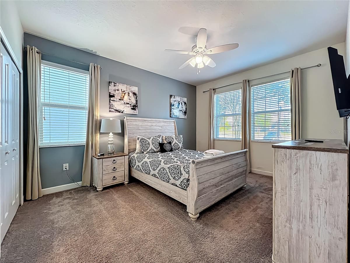 9018 STINGER DRIVE — photo 5 of 50