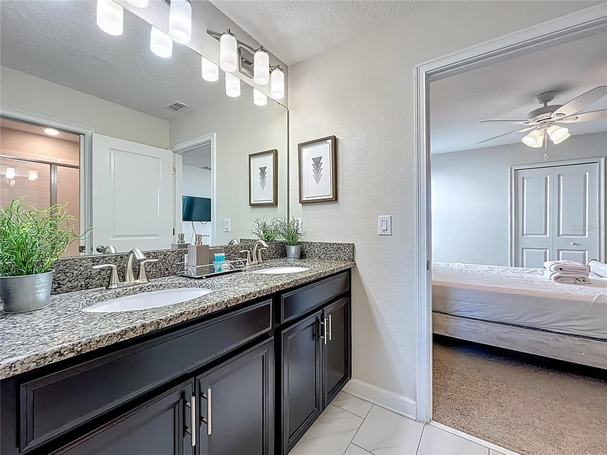 9018 STINGER DRIVE — photo 22 of 50