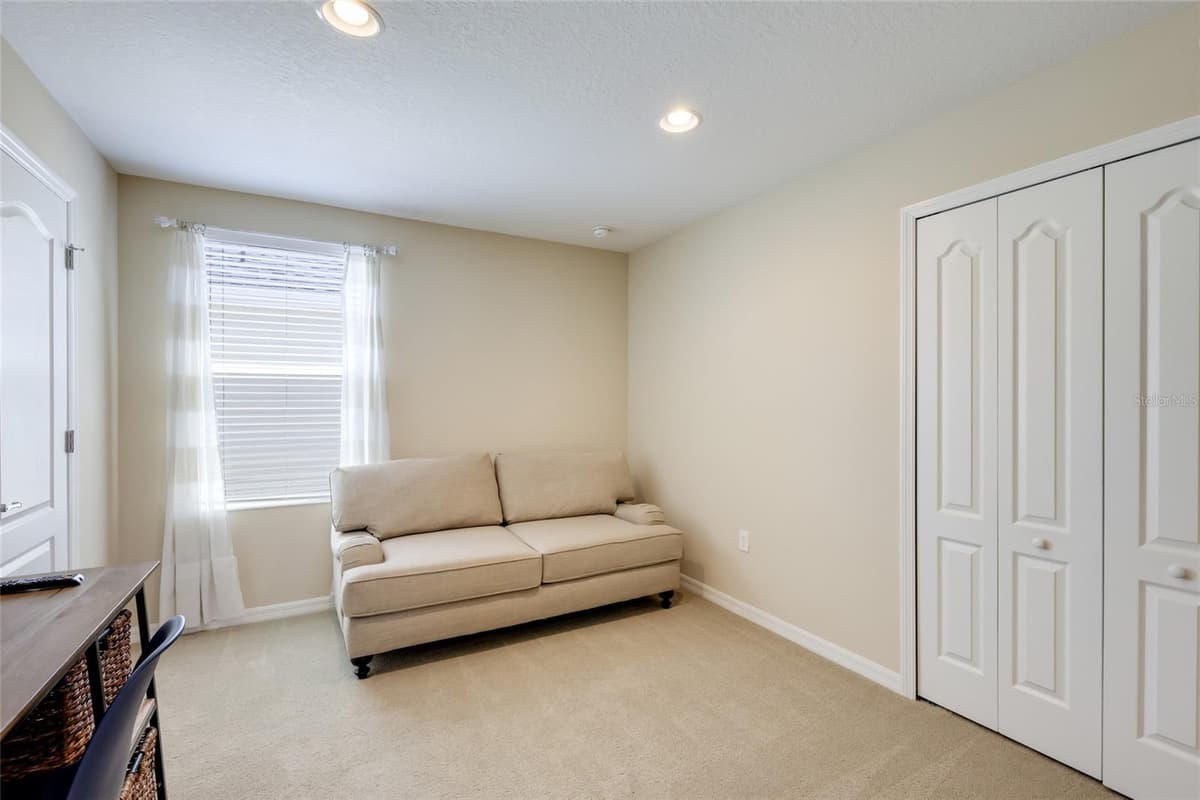 12566 SHIMMERING OAK CIRCLE — photo 20 of 53