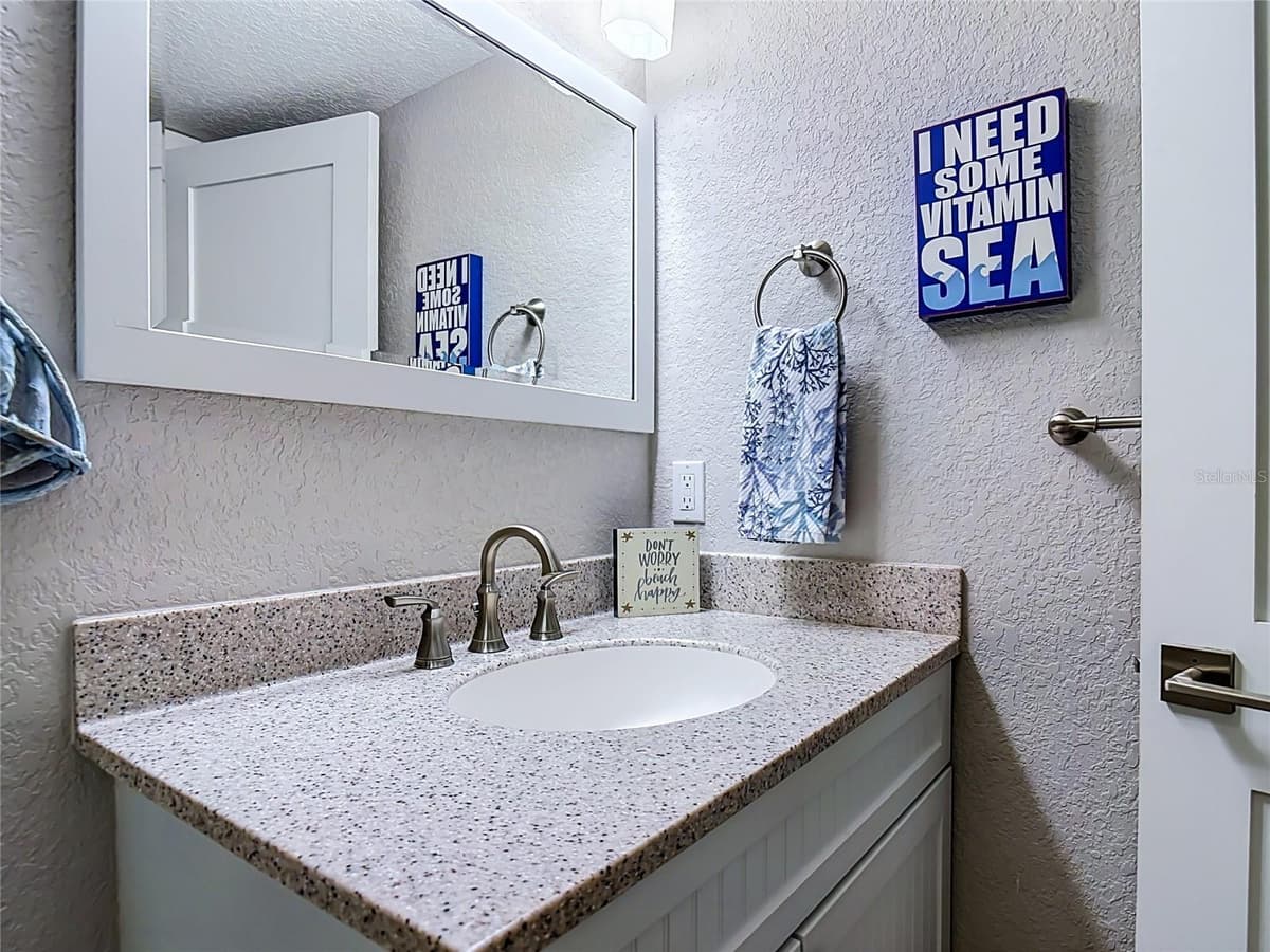 4495 ATLANTIC AVENUE — photo 38 of 54