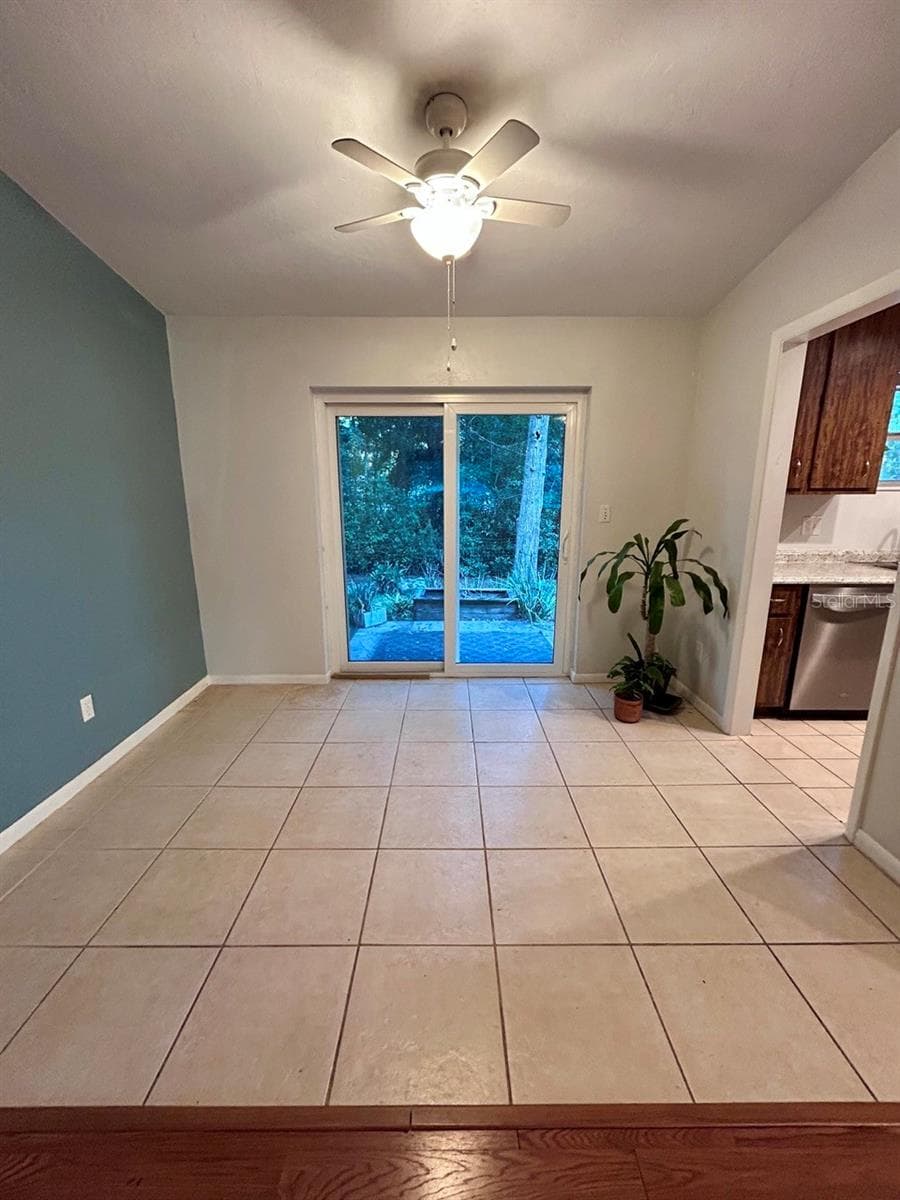 4135 30TH TERRACE — photo 5 of 14