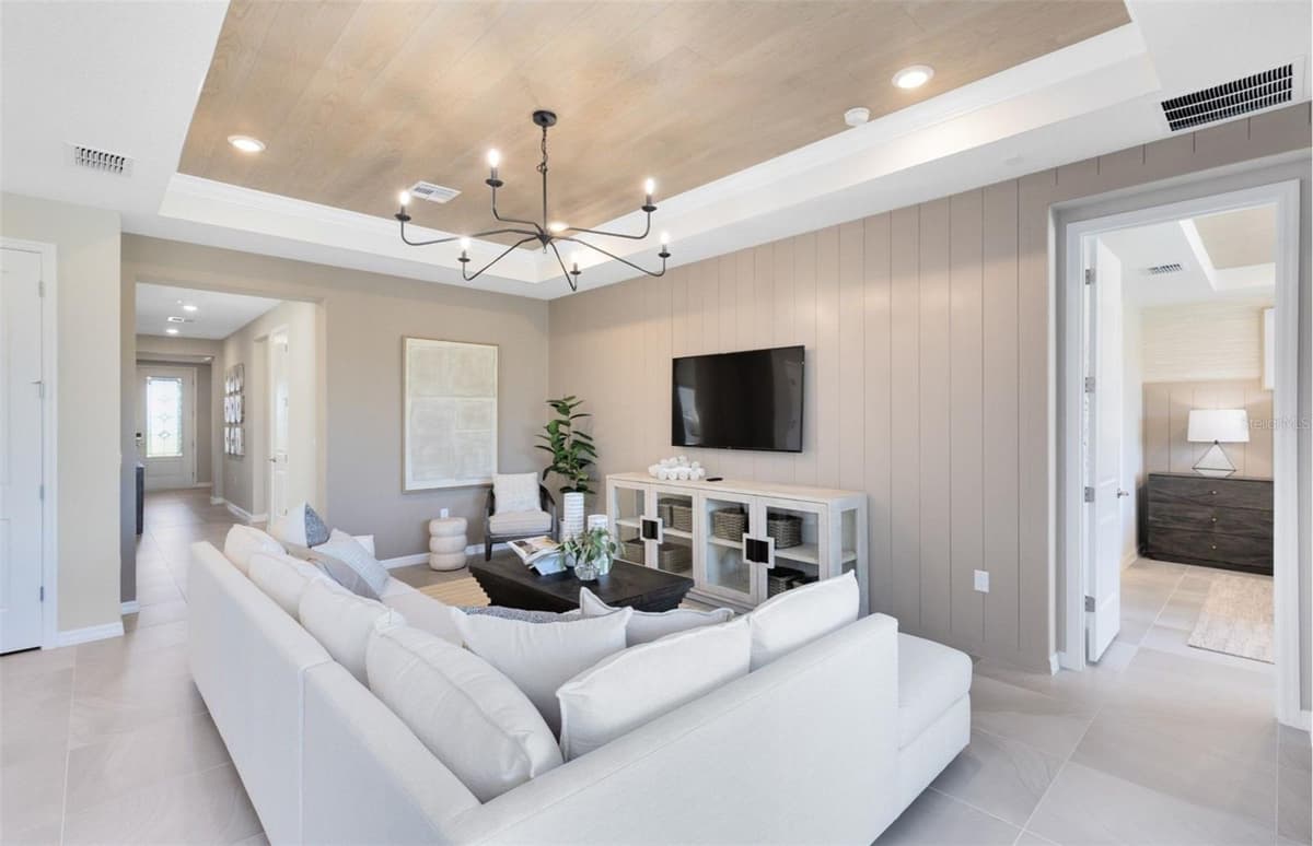 1430 RIDGE TREE DRIVE — photo 18 of 34