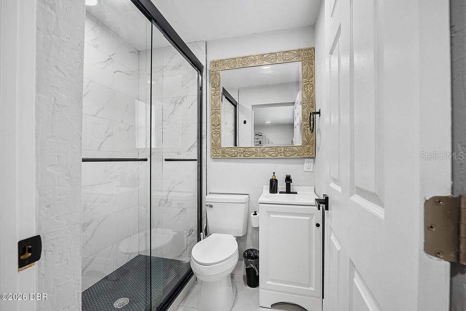 419 BURLEIGH AVENUE — photo 27 of 39