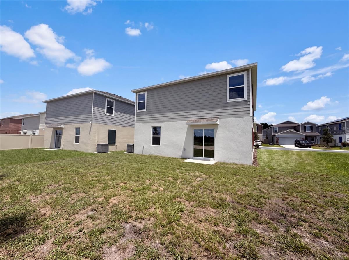4373 RIVER BEACON BOULEVARD — photo 4 of 21