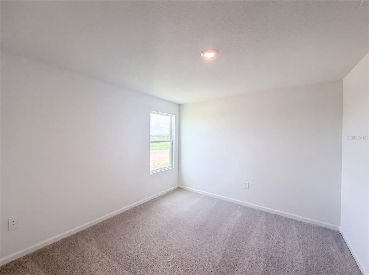 4373 RIVER BEACON BOULEVARD — photo 15 of 21