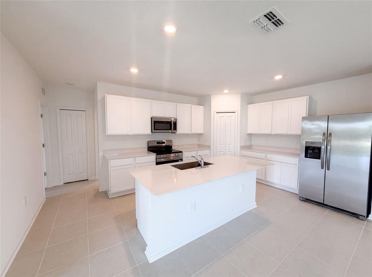 4373 RIVER BEACON BOULEVARD — photo 2 of 21