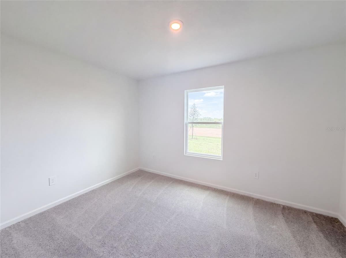 4373 RIVER BEACON BOULEVARD — photo 6 of 21