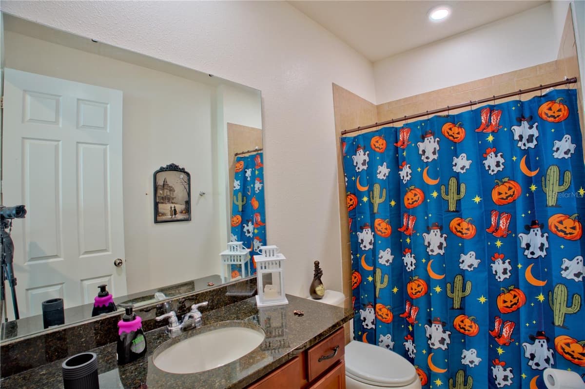 2480 VARENNA LOOP — photo 19 of 23