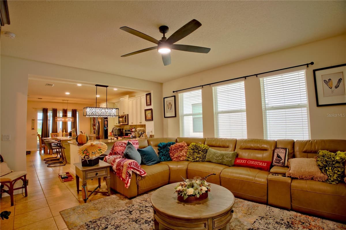 2480 VARENNA LOOP — photo 7 of 23
