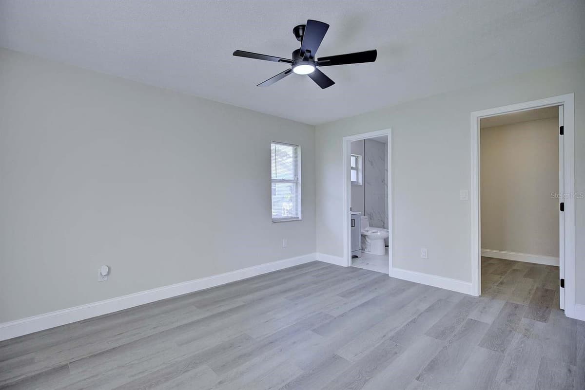 738 LEMANS DRIVE — photo 14 of 39