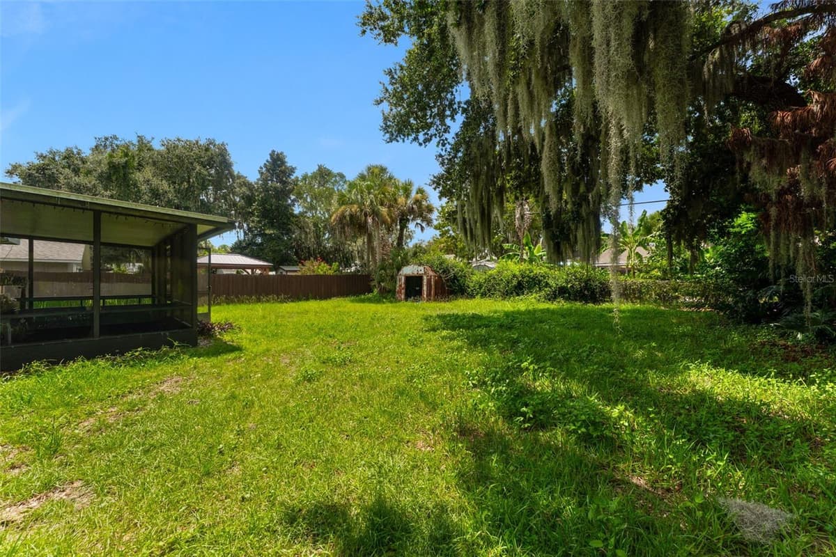 2518 NEEDLE PALM DRIVE — photo 16 of 17