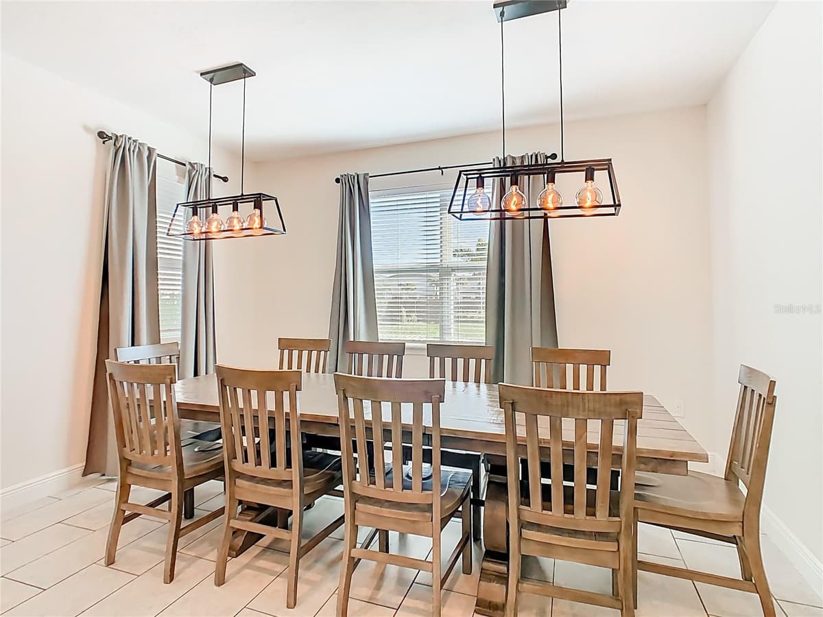 267 SOUTHFIELD STREET — photo 10 of 60