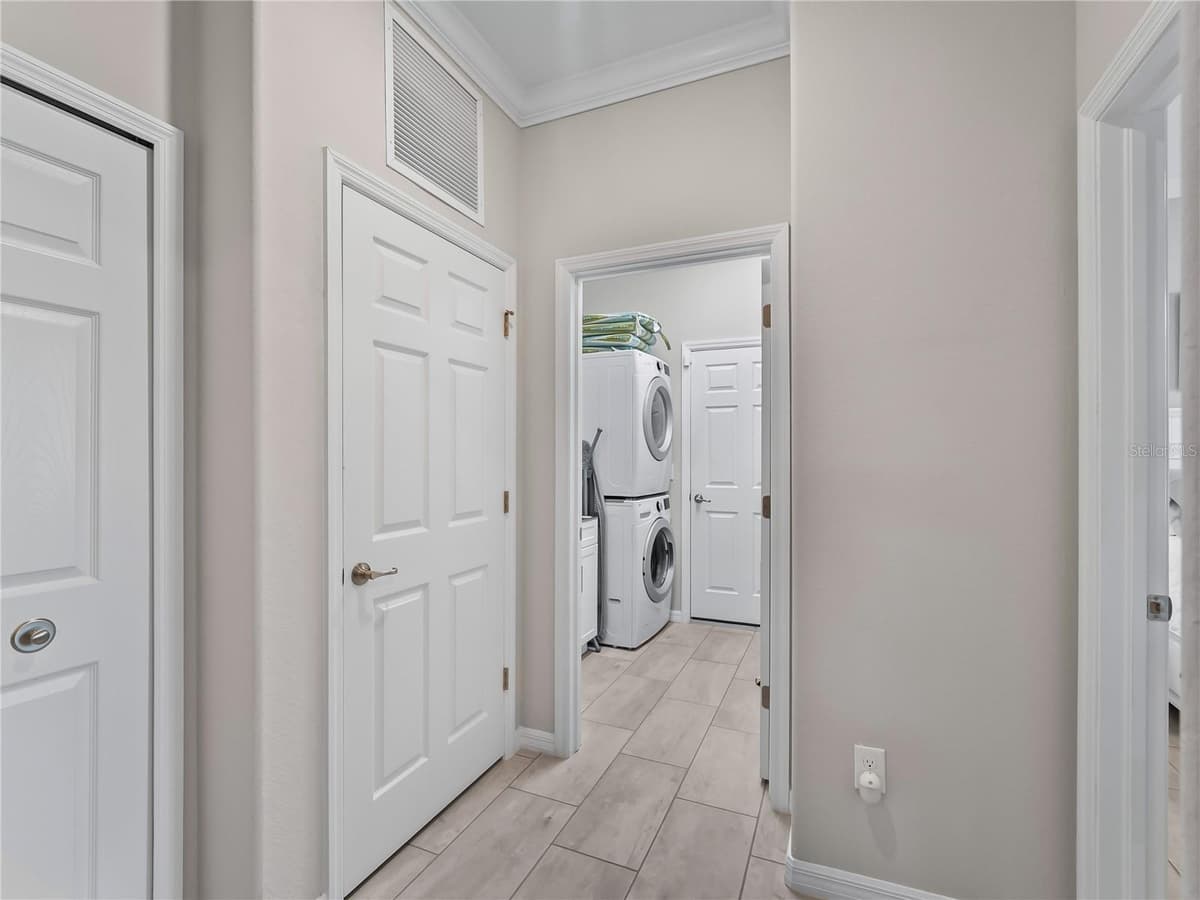 24076 CANTERWOOD WAY — photo 35 of 53