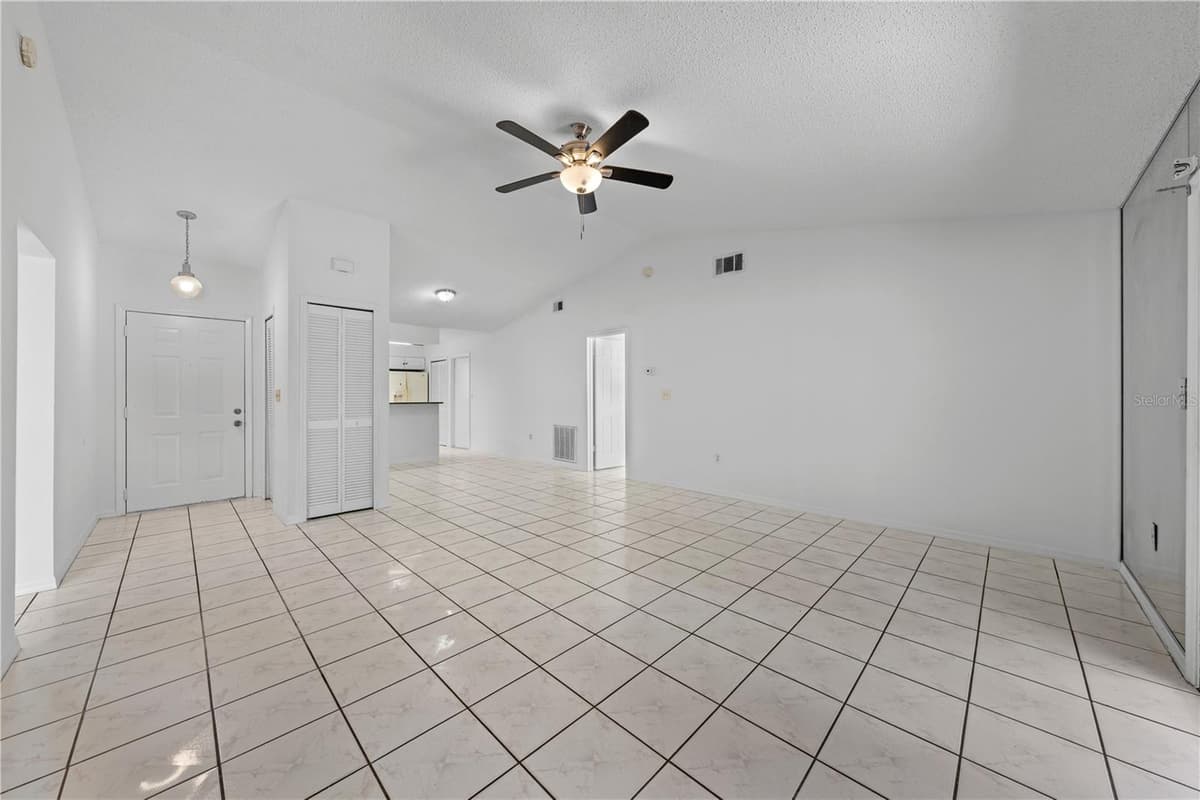 743 DROMEDARY DRIVE — photo 26 of 44