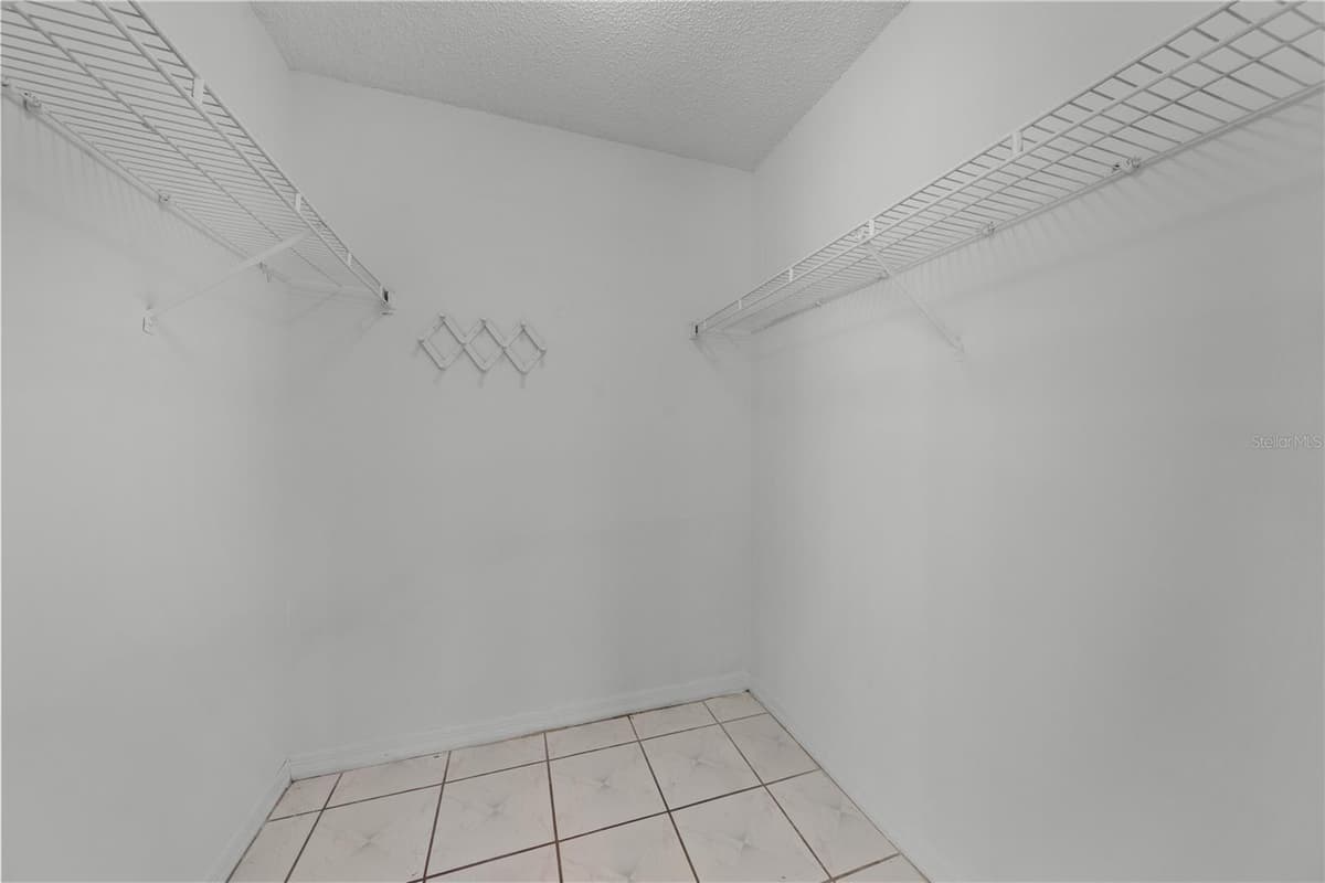 743 DROMEDARY DRIVE — photo 29 of 44