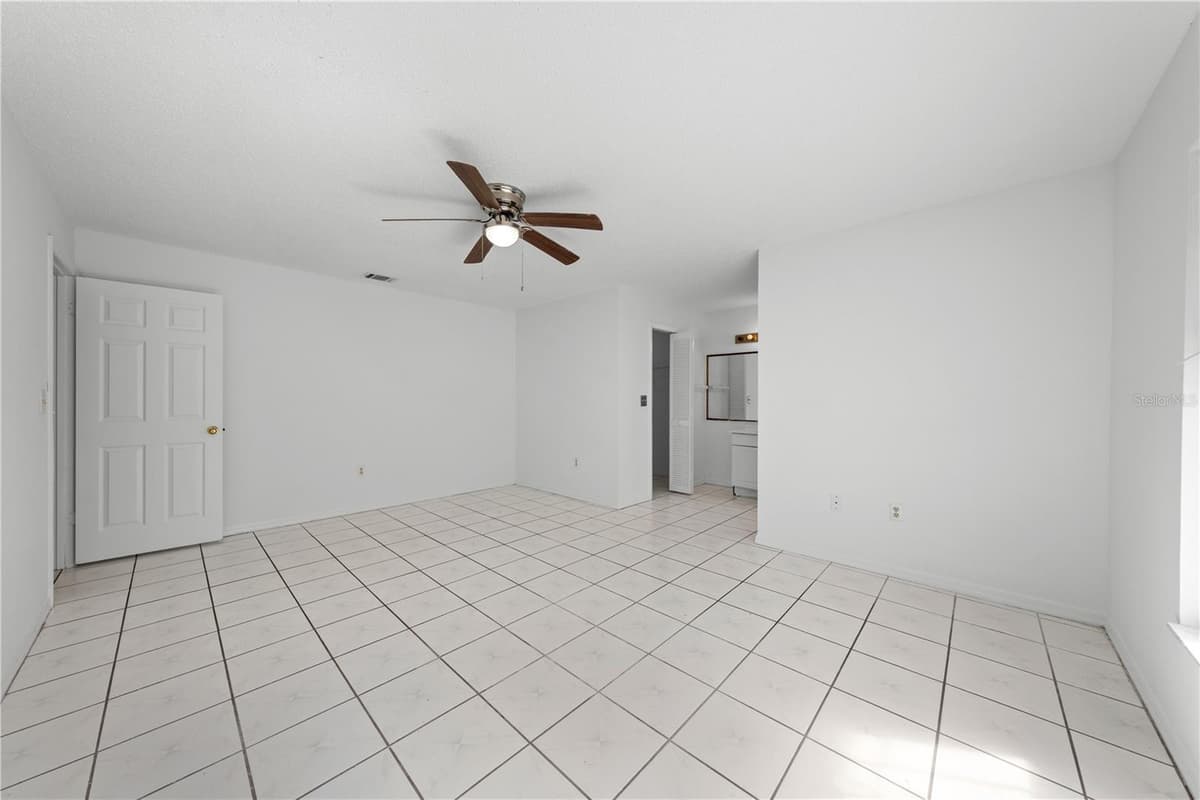 743 DROMEDARY DRIVE — photo 17 of 44