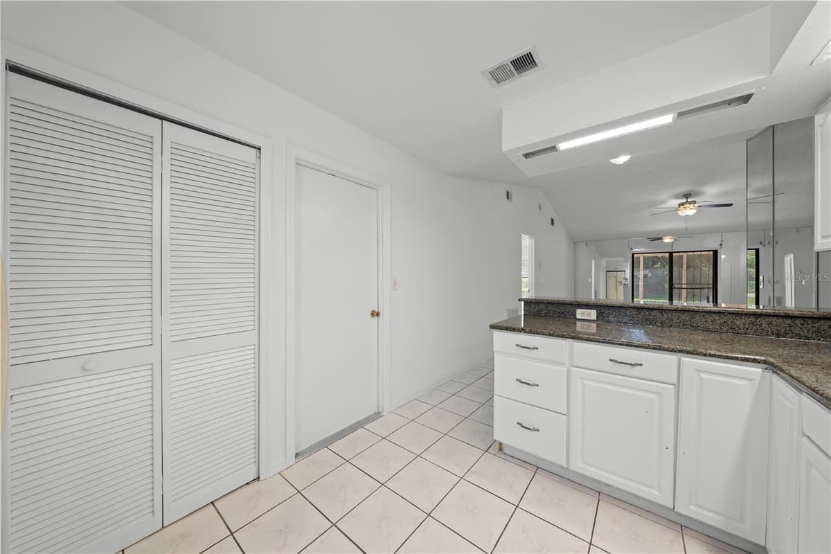 743 DROMEDARY DRIVE — photo 31 of 44