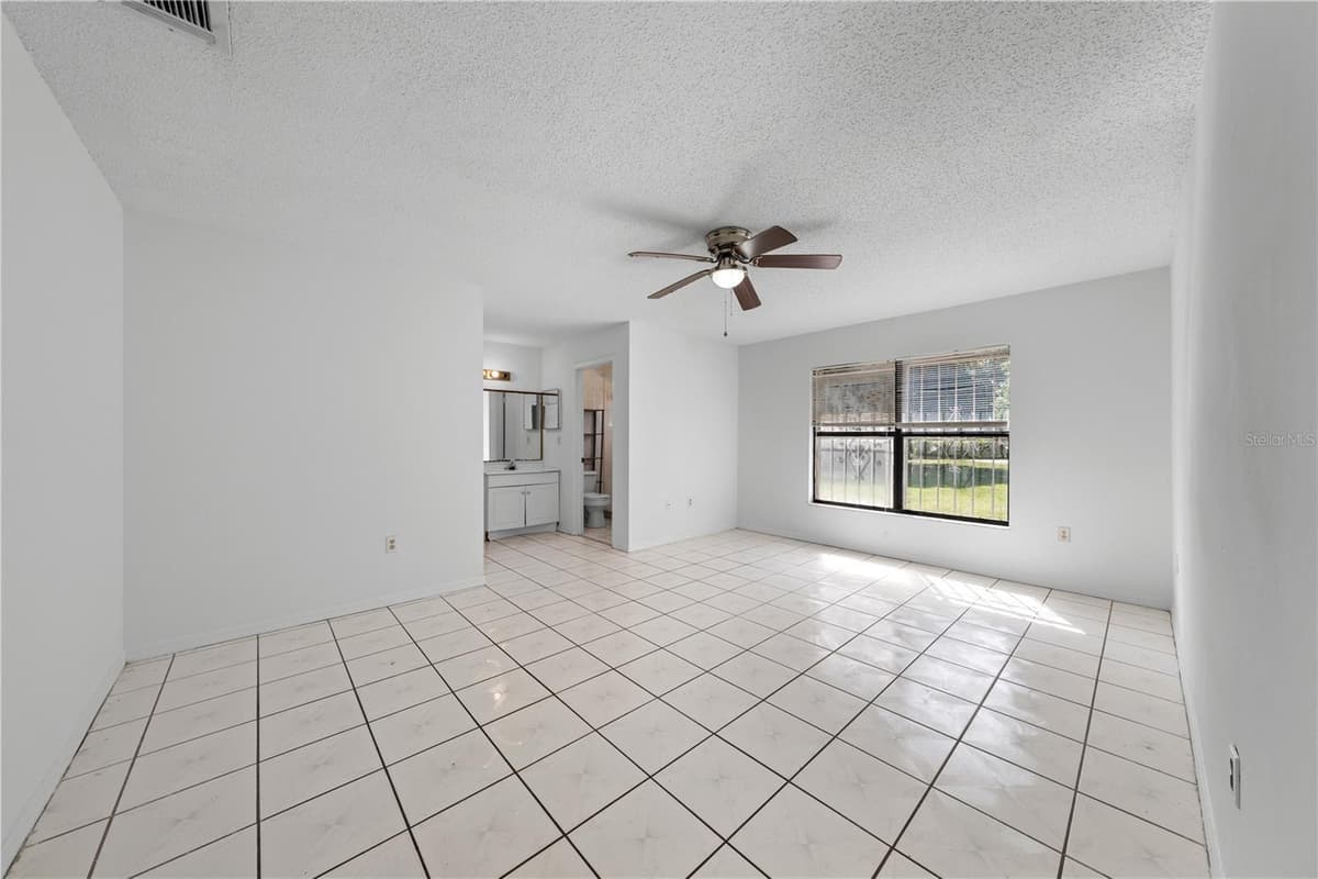 743 DROMEDARY DRIVE — photo 27 of 44