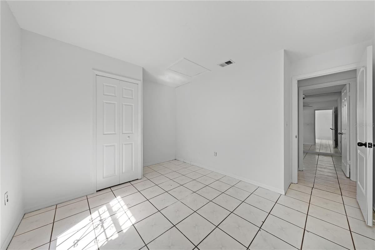 743 DROMEDARY DRIVE — photo 24 of 44