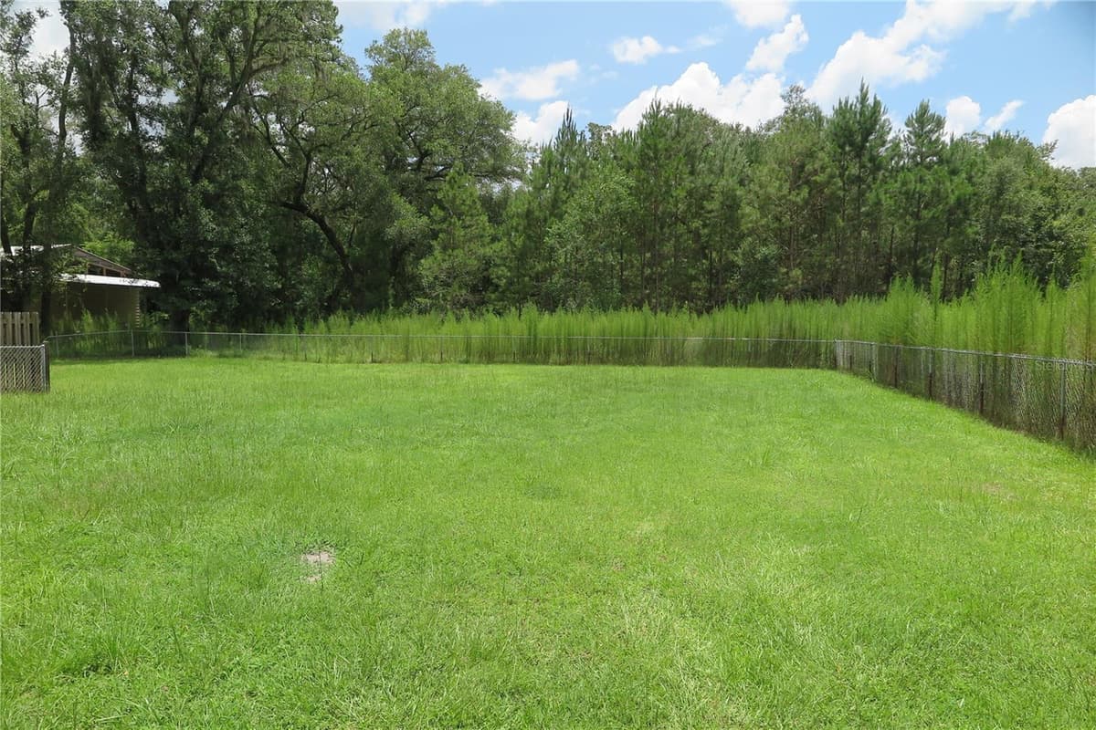 11320 122ND TRAIL — photo 3 of 21