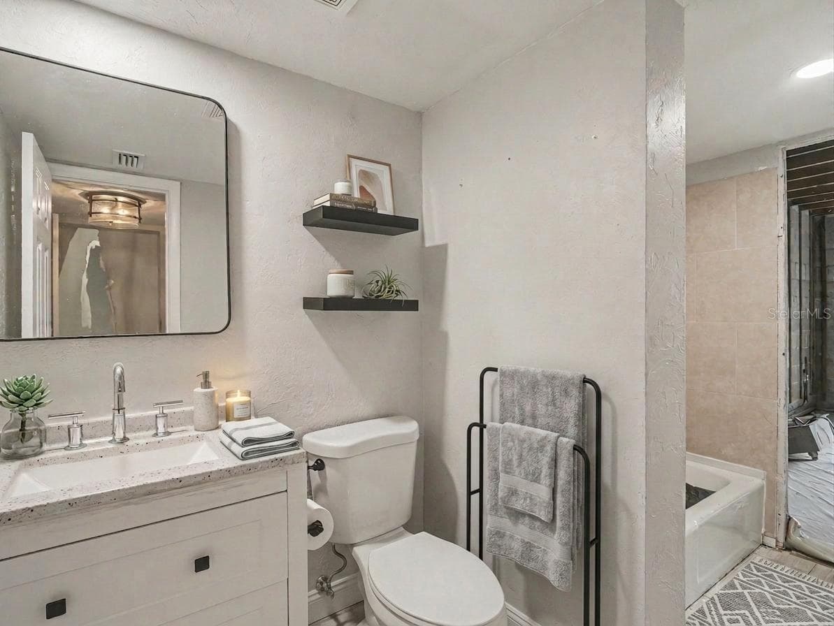 4023 LAKE BAYSHORE DRIVE — photo 24 of 41