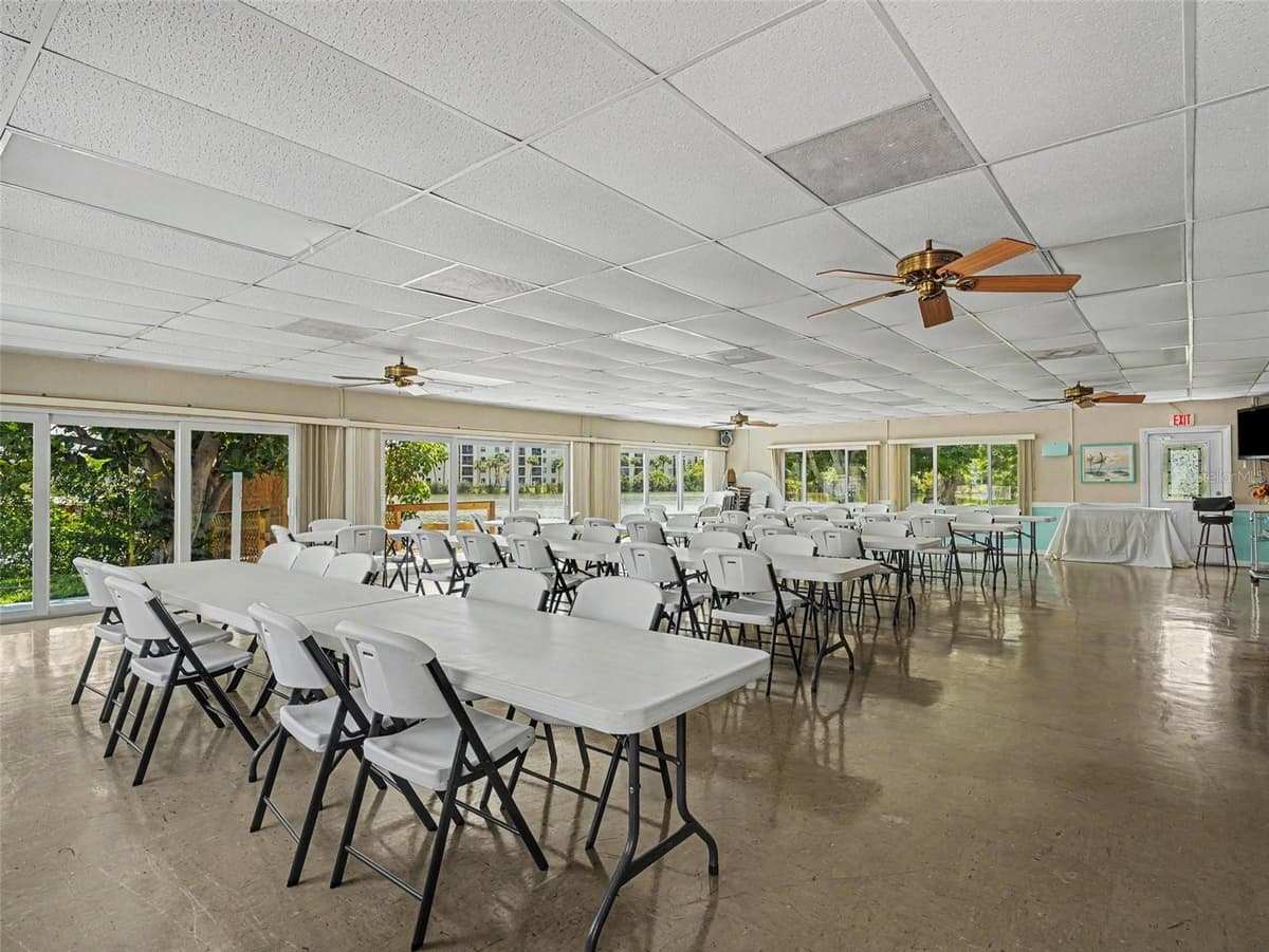 4023 LAKE BAYSHORE DRIVE — photo 39 of 41