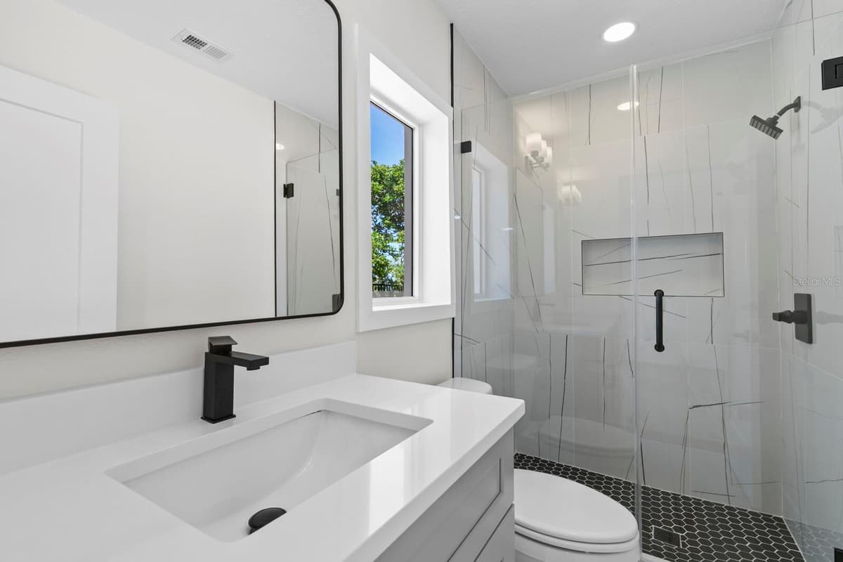 202 DRIFTWOOD LANE — photo 33 of 47