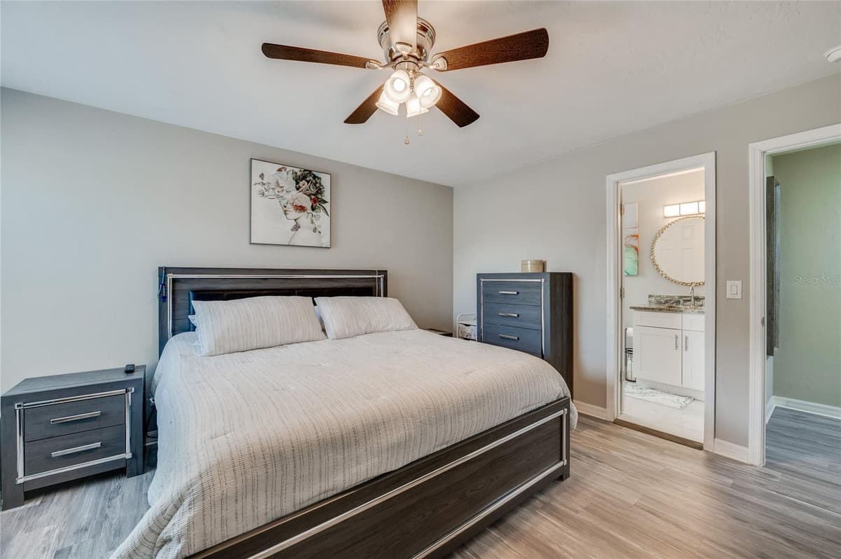 1234 THOMASINA DRIVE — photo 16 of 33