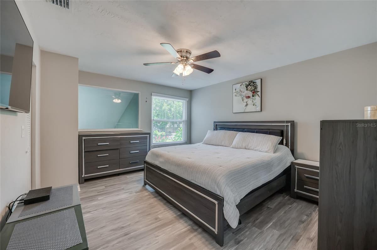 1234 THOMASINA DRIVE — photo 15 of 33