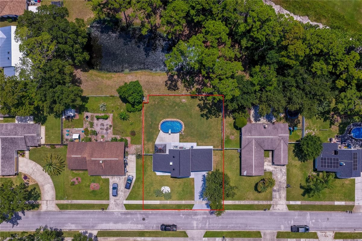 1234 THOMASINA DRIVE — photo 3 of 33