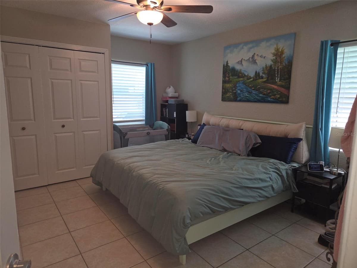 20 SATURN AVENUE — photo 13 of 40