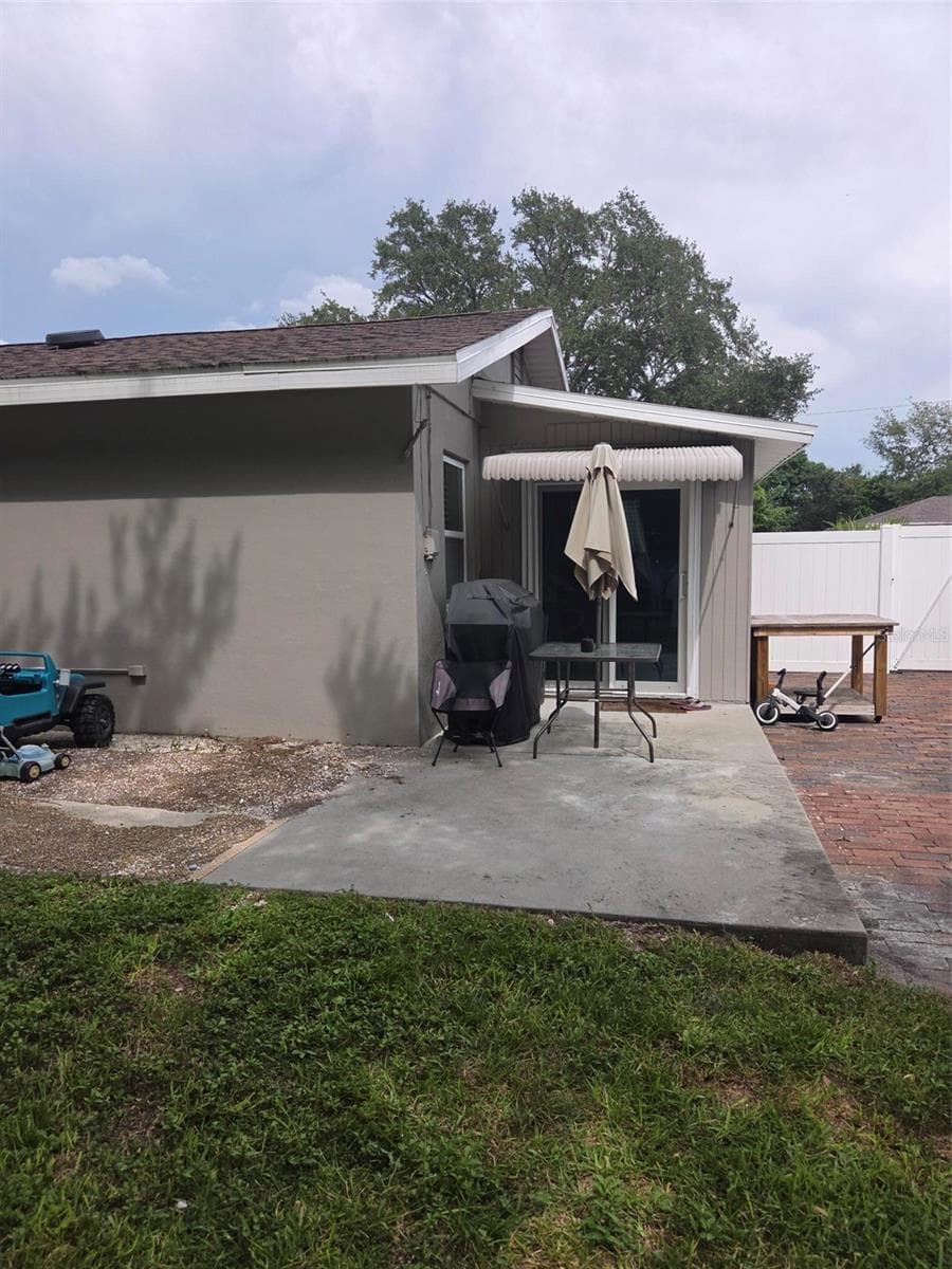 20 SATURN AVENUE — photo 40 of 40