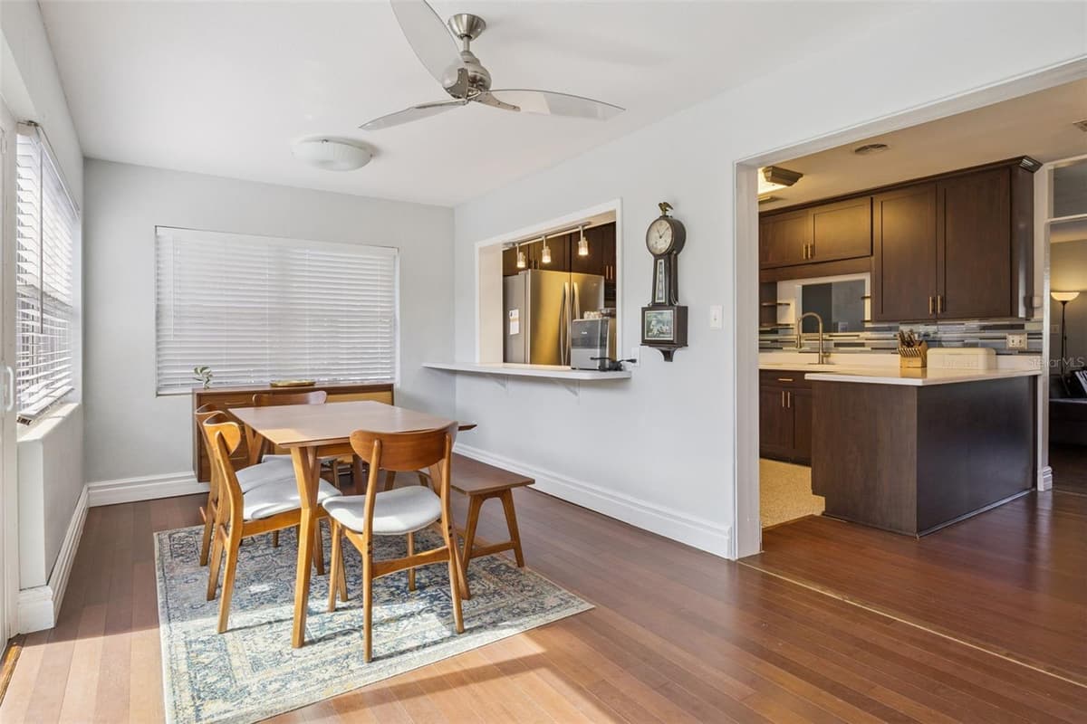 707 CRYSTAL LAKE DRIVE — photo 14 of 46