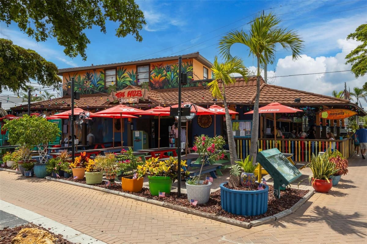 2702 GRAND CAYMAN STREET — photo 56 of 63