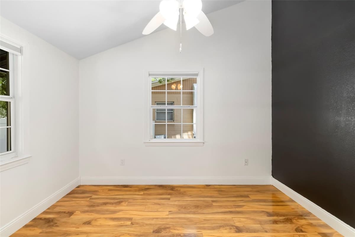 2702 GRAND CAYMAN STREET — photo 30 of 63