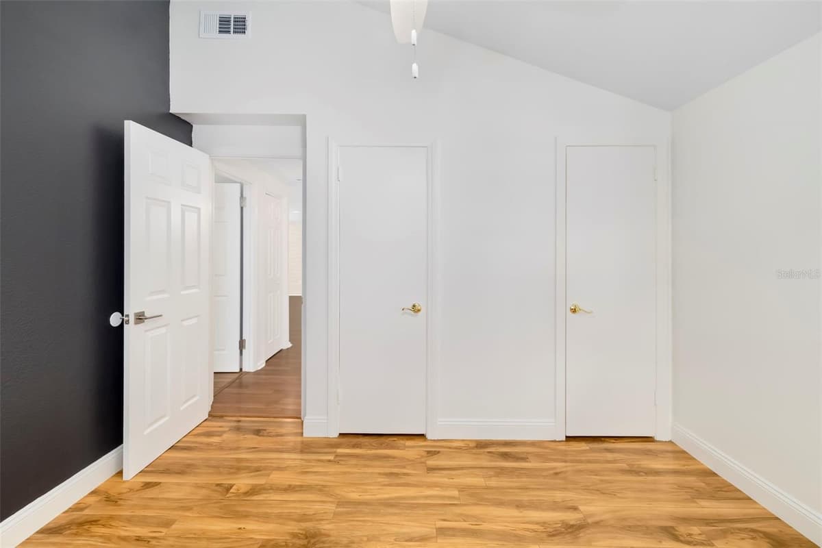 2702 GRAND CAYMAN STREET — photo 29 of 63