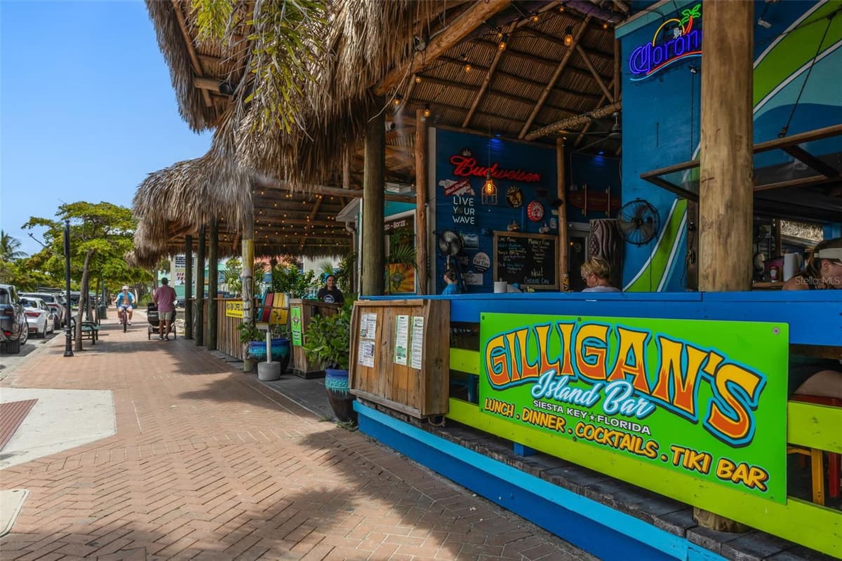2702 GRAND CAYMAN STREET — photo 44 of 63