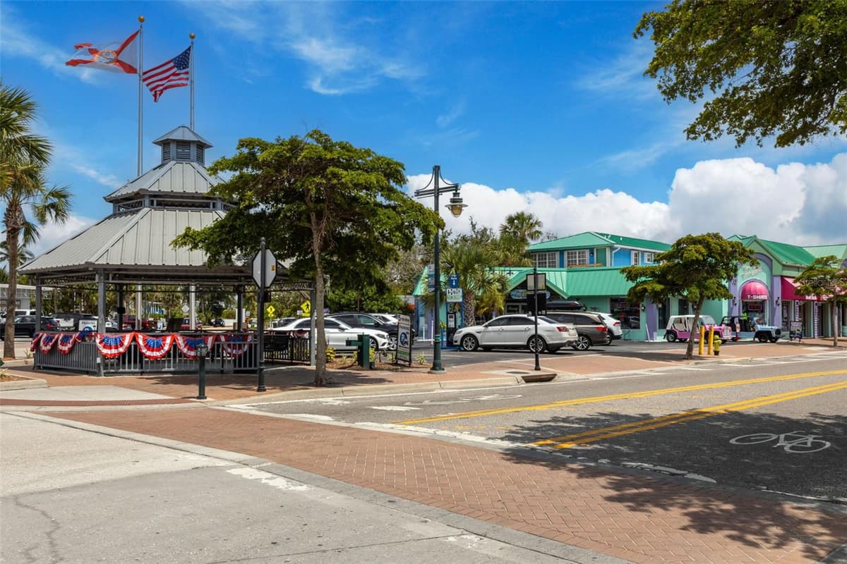 2702 GRAND CAYMAN STREET — photo 57 of 63