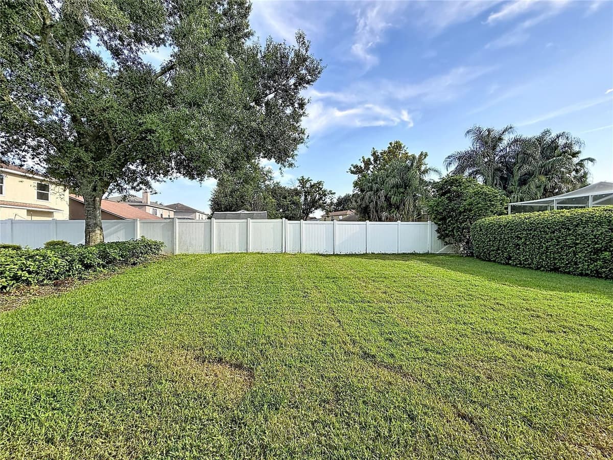 27402 CORAL SPRINGS DRIVE — photo 34 of 38
