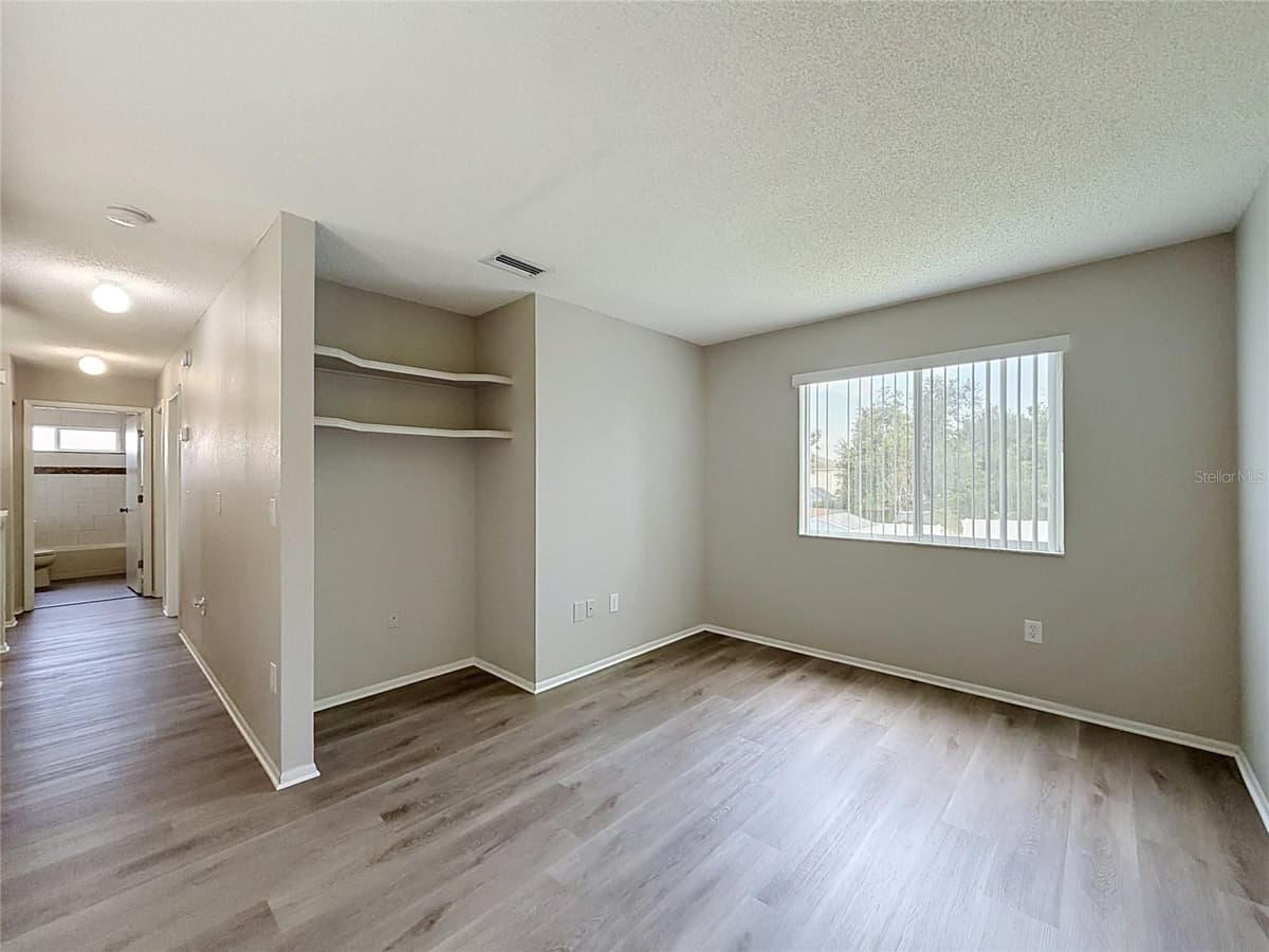 27402 CORAL SPRINGS DRIVE — photo 21 of 38