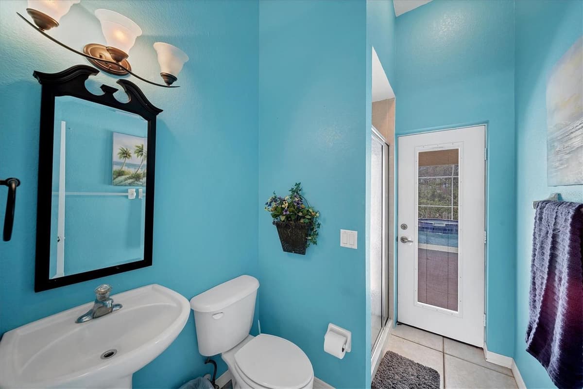 36 PINE VALLEY COURT — photo 34 of 42