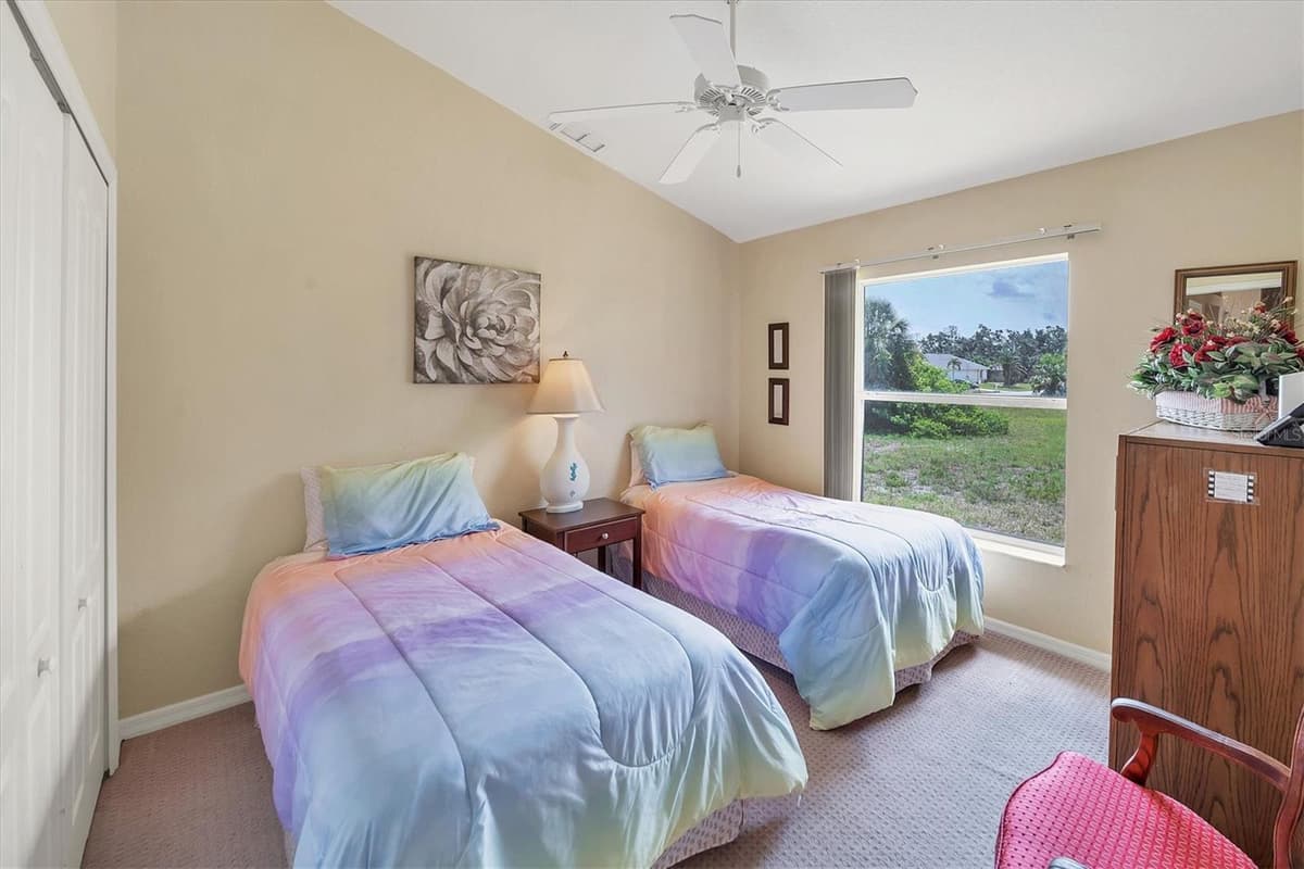 36 PINE VALLEY COURT — photo 33 of 42