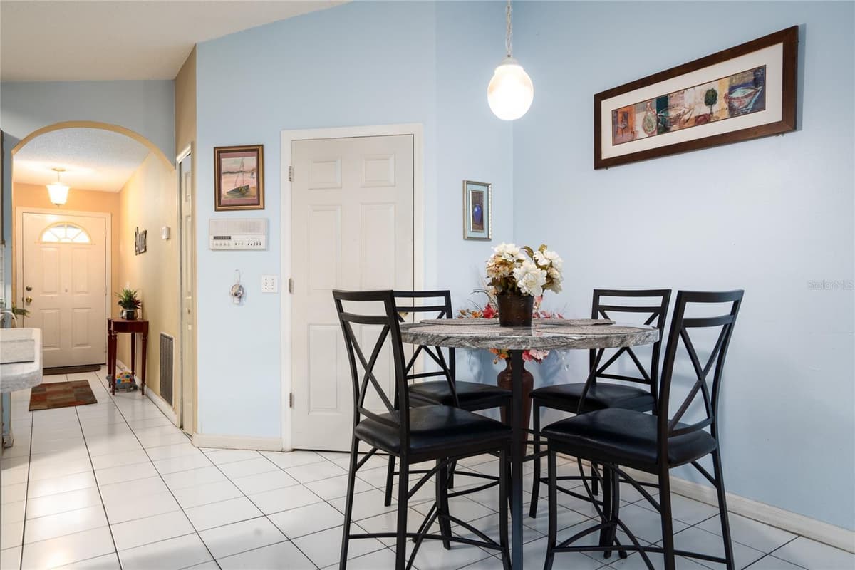 832 WHITE BIRCH COURT — photo 7 of 24