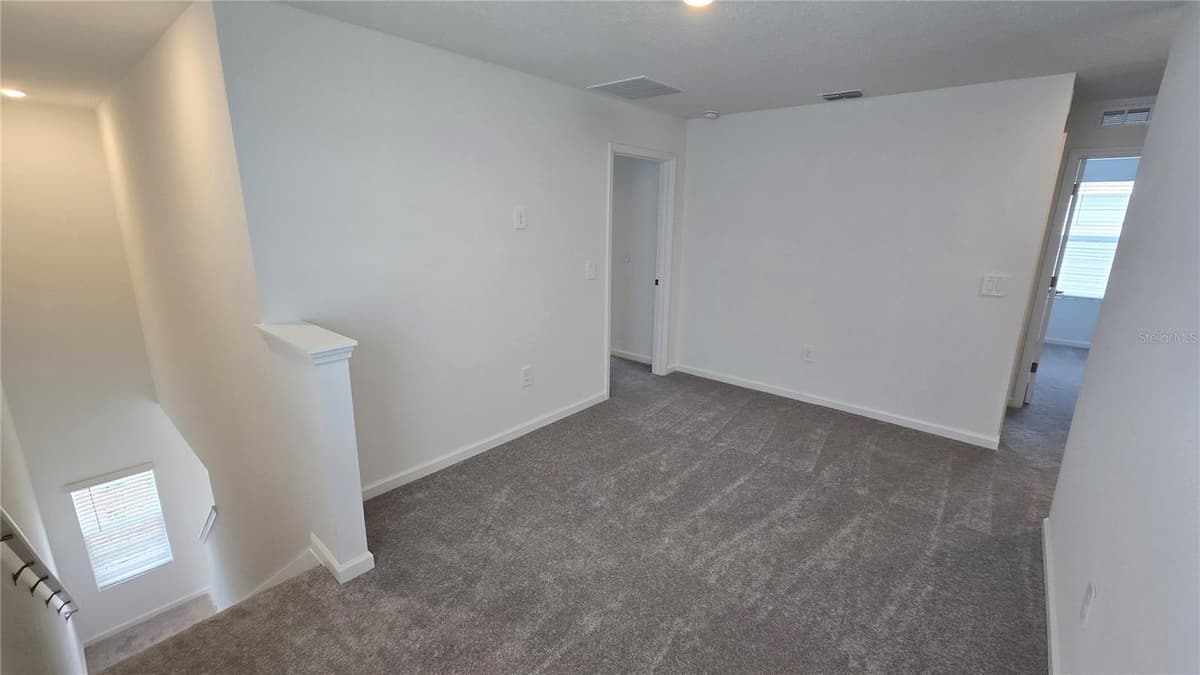 5618 GINGHAM DRIVE — photo 17 of 39
