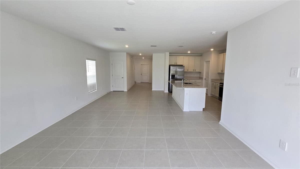 5618 GINGHAM DRIVE — photo 10 of 39